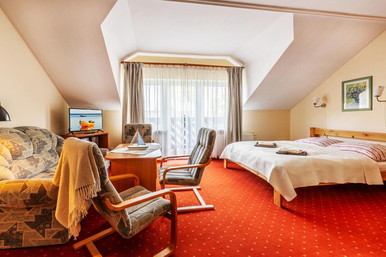 Roza Wiatrow Hotel Wladyslawowo Ngoại thất bức ảnh