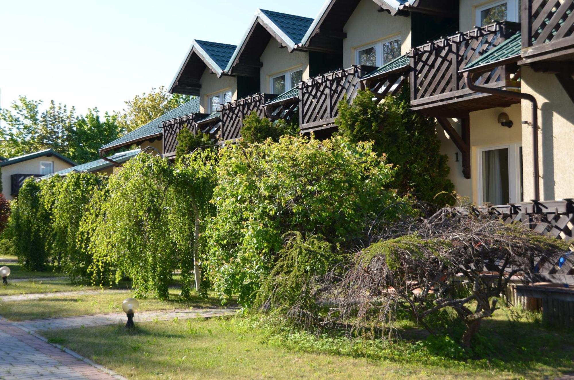 Roza Wiatrow Hotel Wladyslawowo Ngoại thất bức ảnh